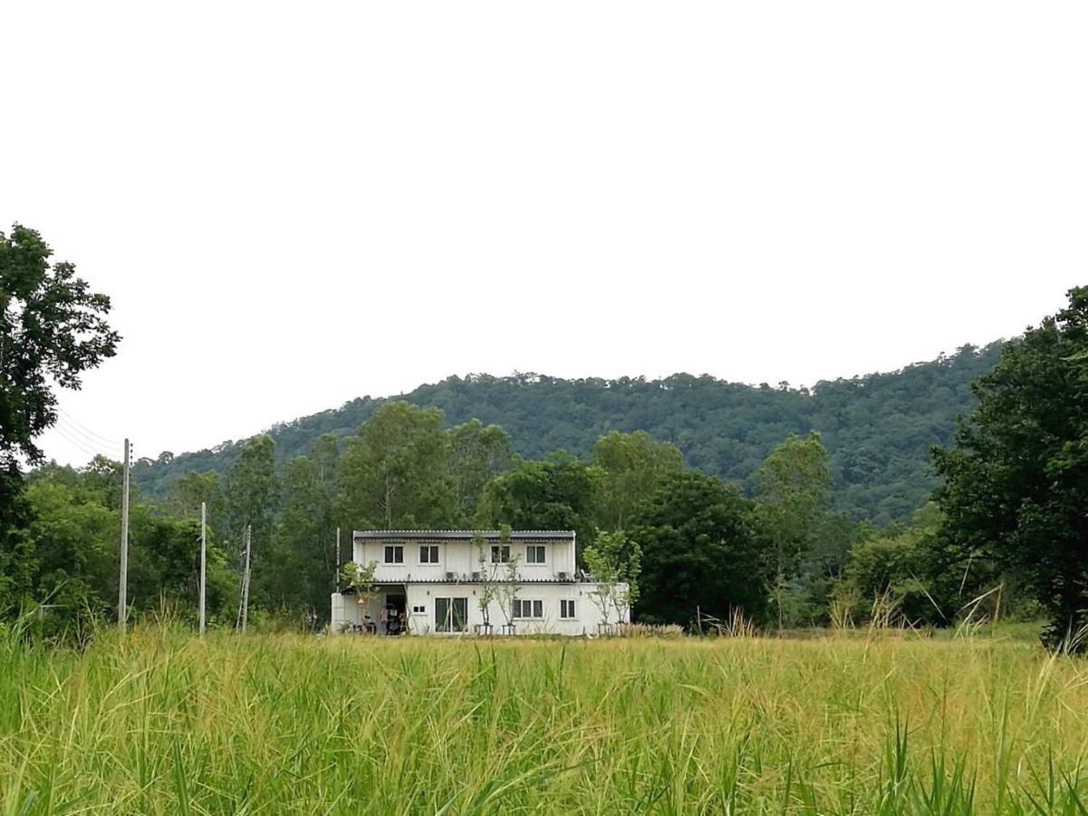 บ้าน Guh Uthai Thani Εξωτερικό φωτογραφία